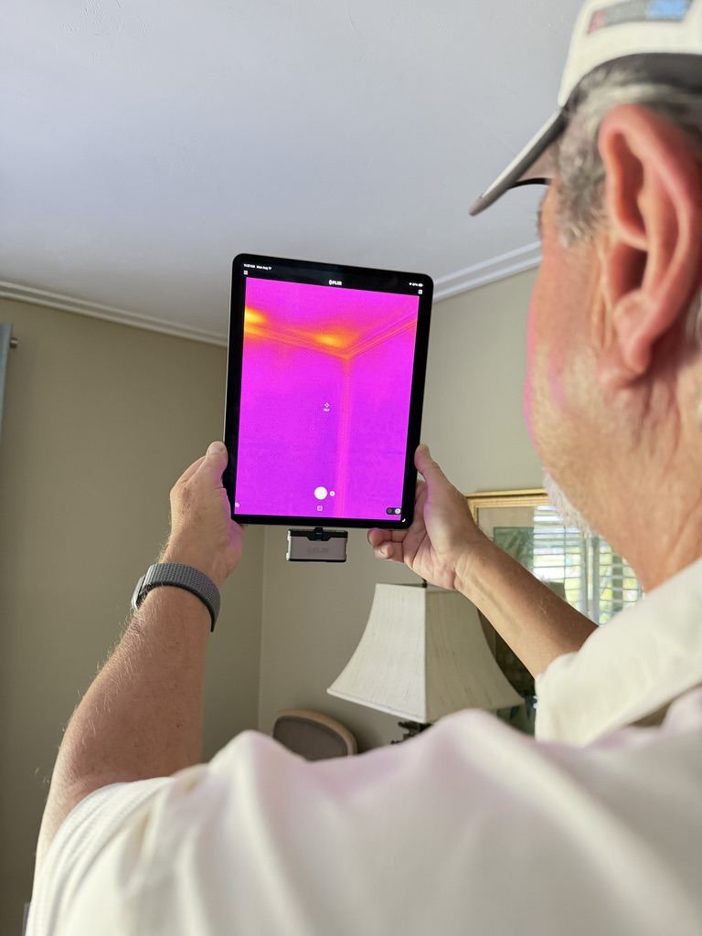Thermal camera scan of a ceiling